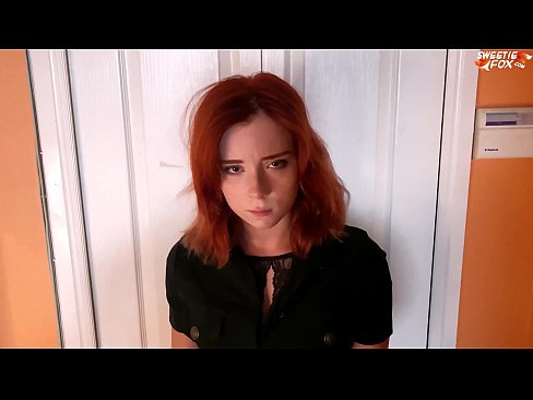 ❤️ Ochranka potrestala peknú ženu za krádež v obchode - sperma v ústach Šukanie na sk.naughtyhentai.ru ❌